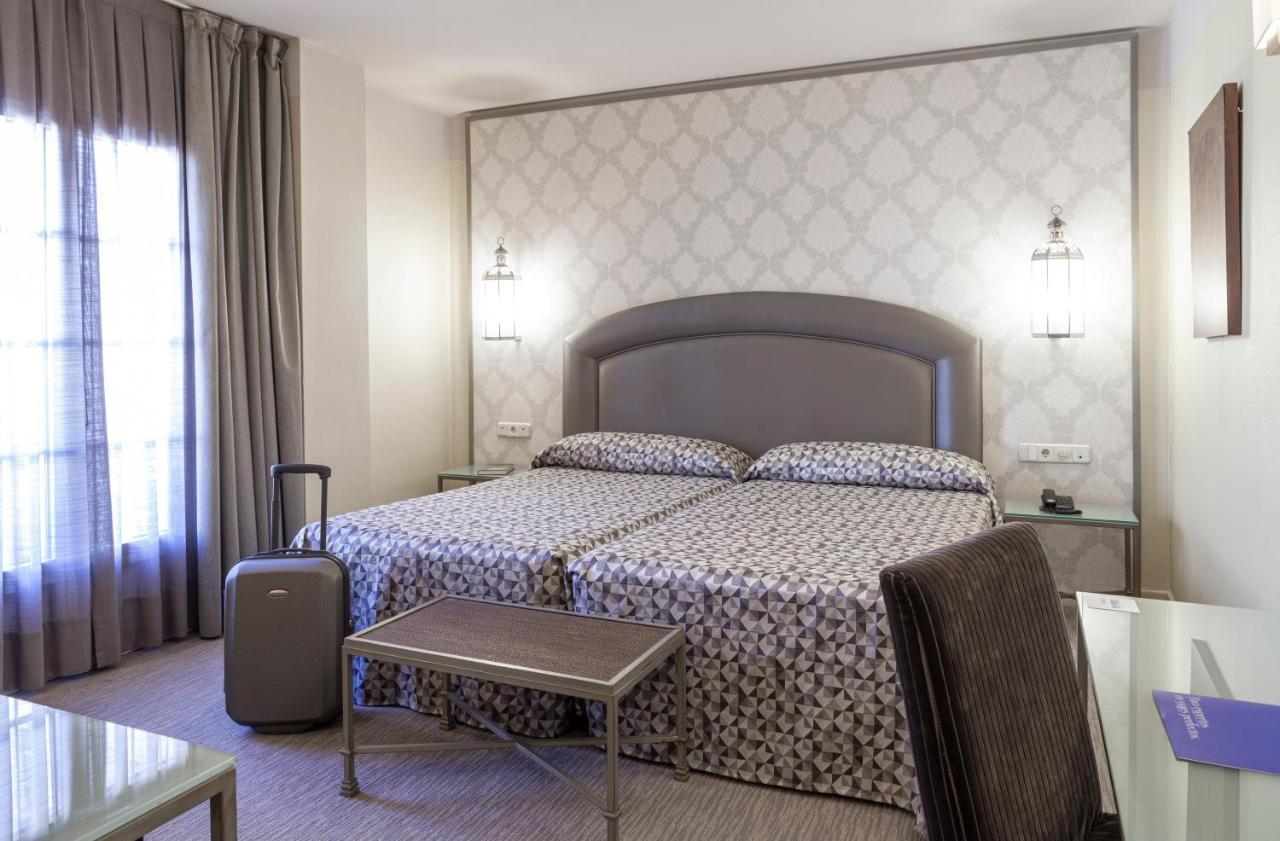 Twin Room with Terrace,1351389172:JPEG