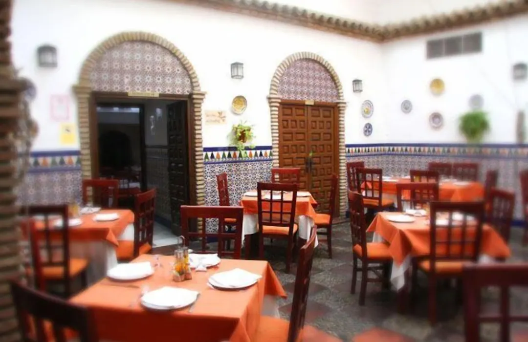 Hostal El Triunfo-1