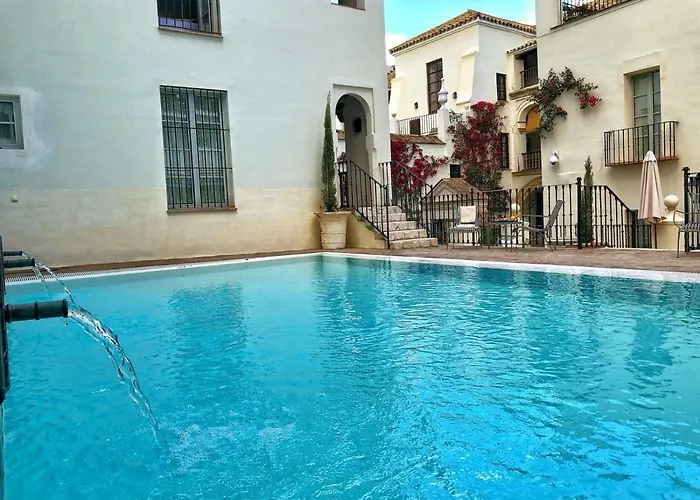 Las Casas De La Juderia De Cordoba